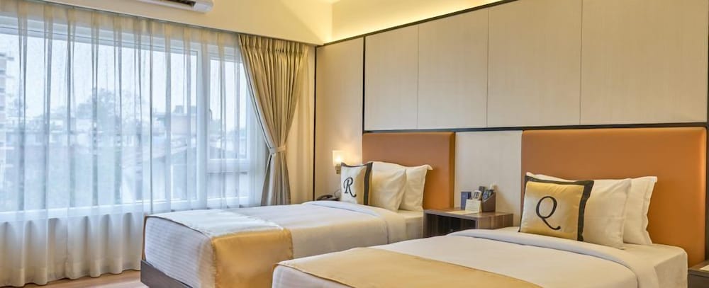 Luxury Twin Room