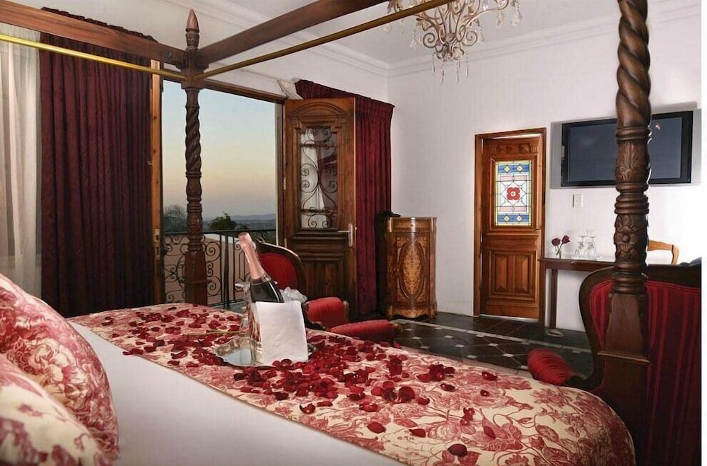 Deluxe Room, Private Bathroom, City View