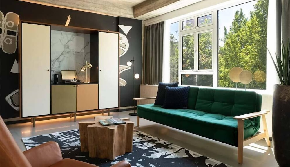 Suite, Balcony photo 3