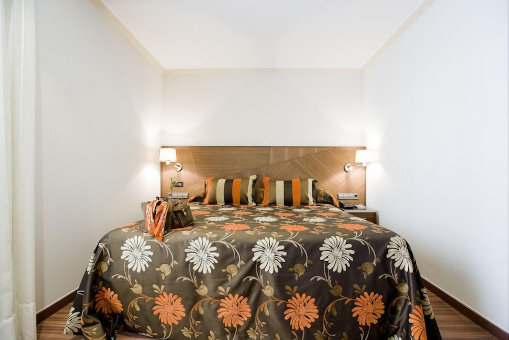 Superior Double Room - Photo 2