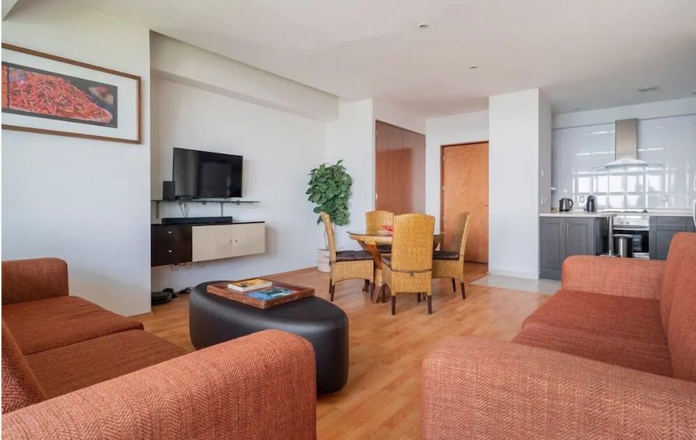 Luxury Apartment photo 3