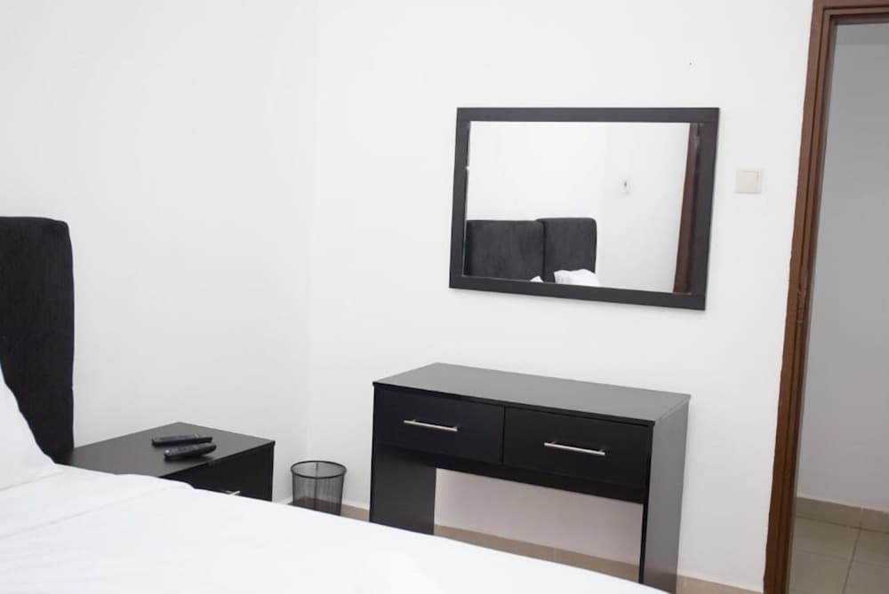 Room, 2 Twin Beds, Smoking, City View photo 2