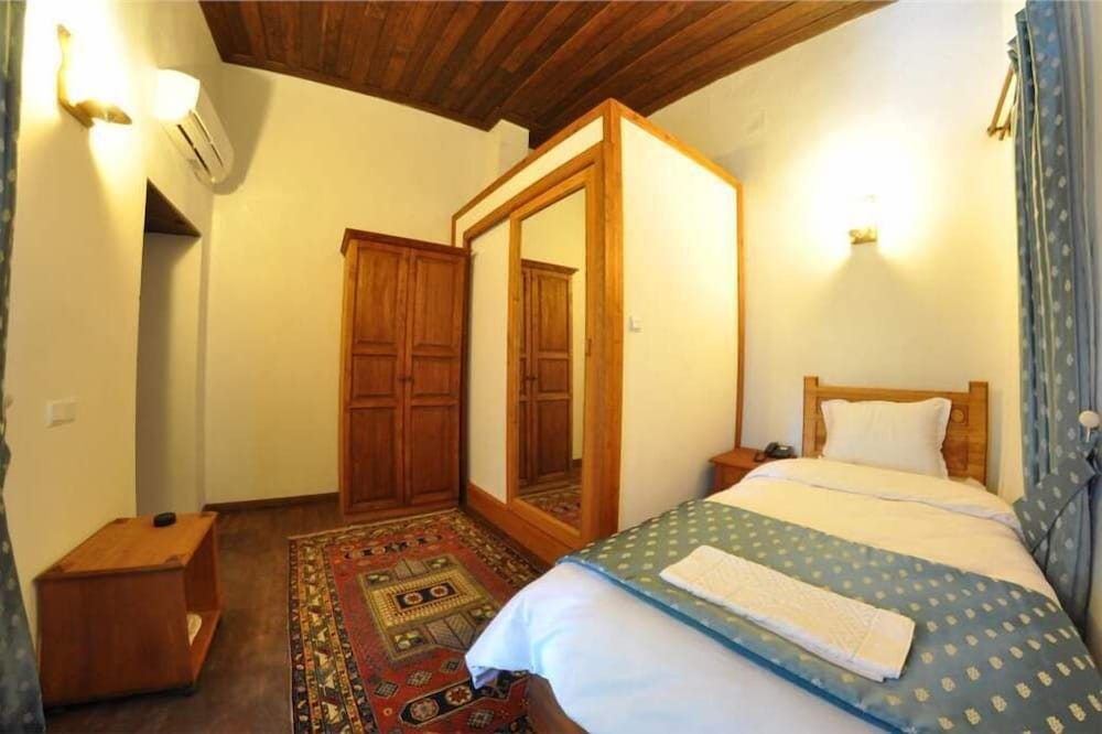 Standard Single Room photo 3