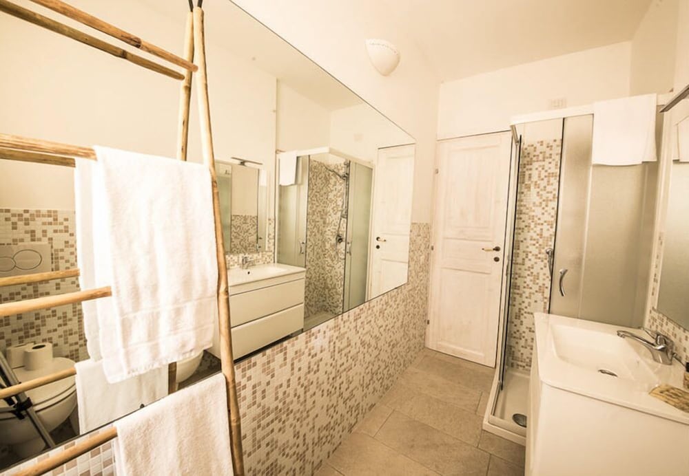 Standard Double Or Twin Room photo 2