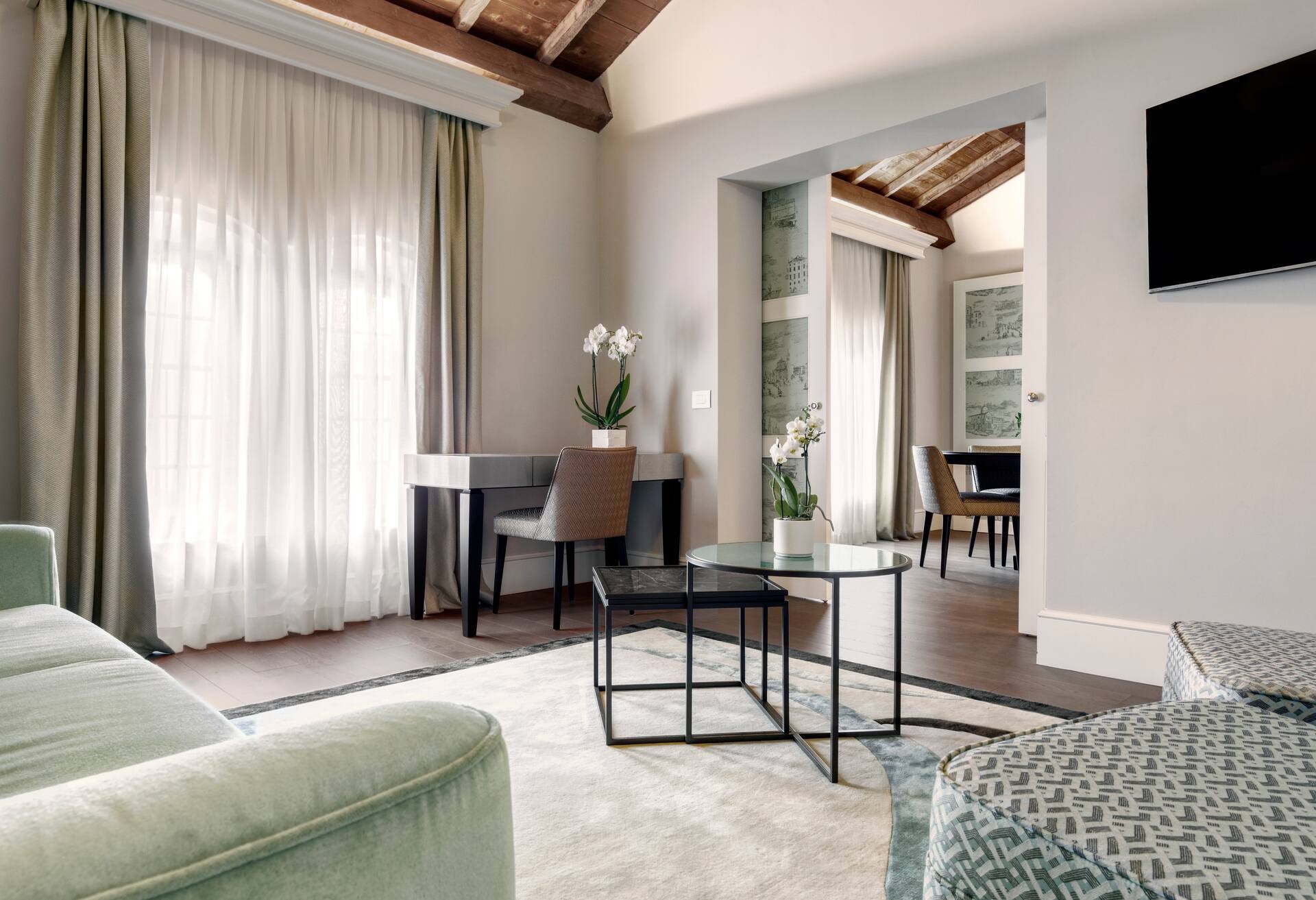 King Molino Family Suite