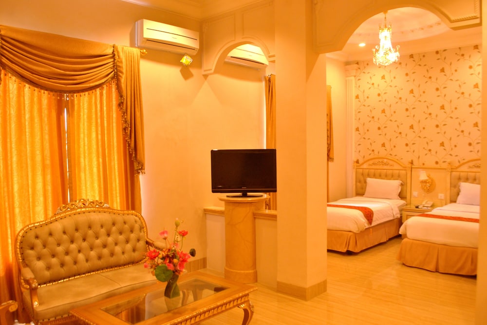 Grand Room