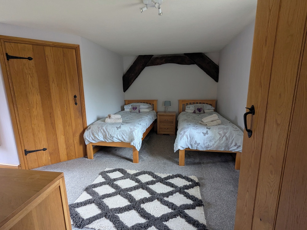 Cottage photo 1