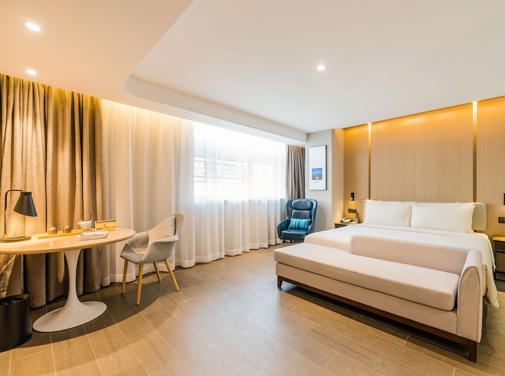 Room photo 2