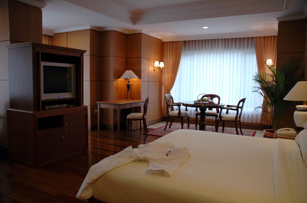 Deluxe Room - Photo 2