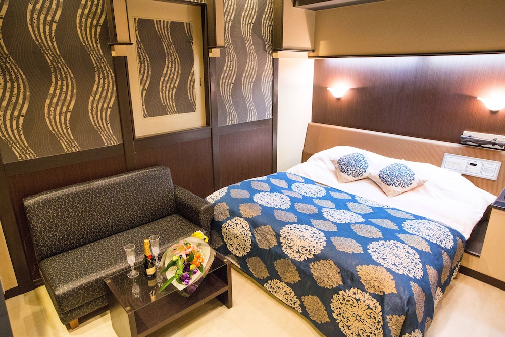 Double Room - Photo 4