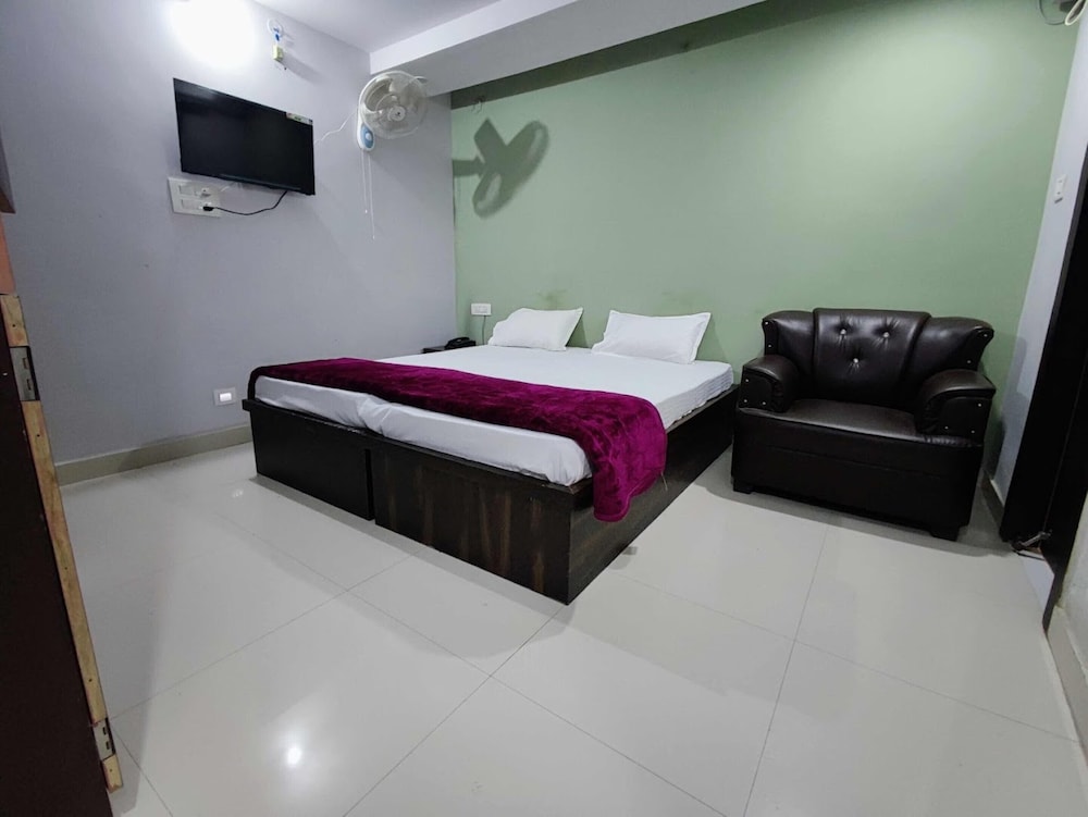 Deluxe Double or Twin Room photo 2