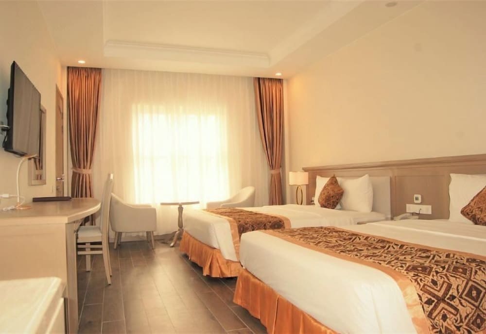 Deluxe Room, Sea View - Photo 5
