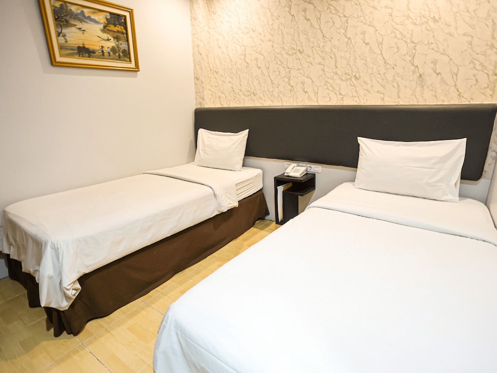 Standard Twin Room photo 1