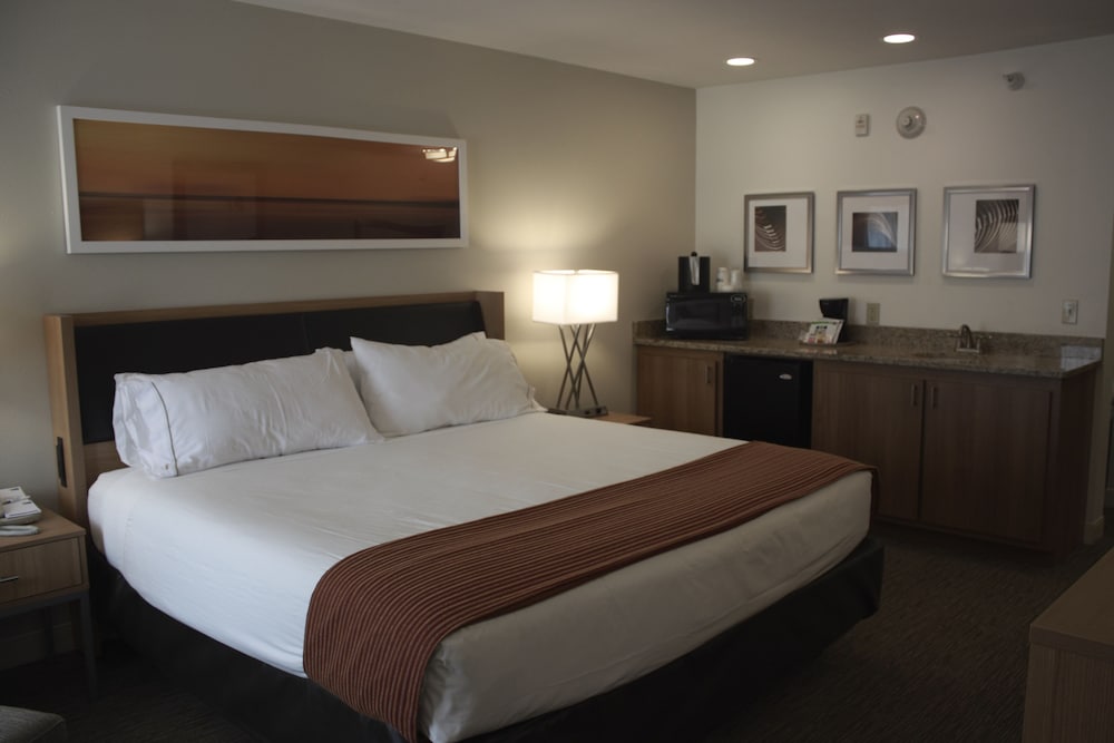 Standard Room - Photo 1
