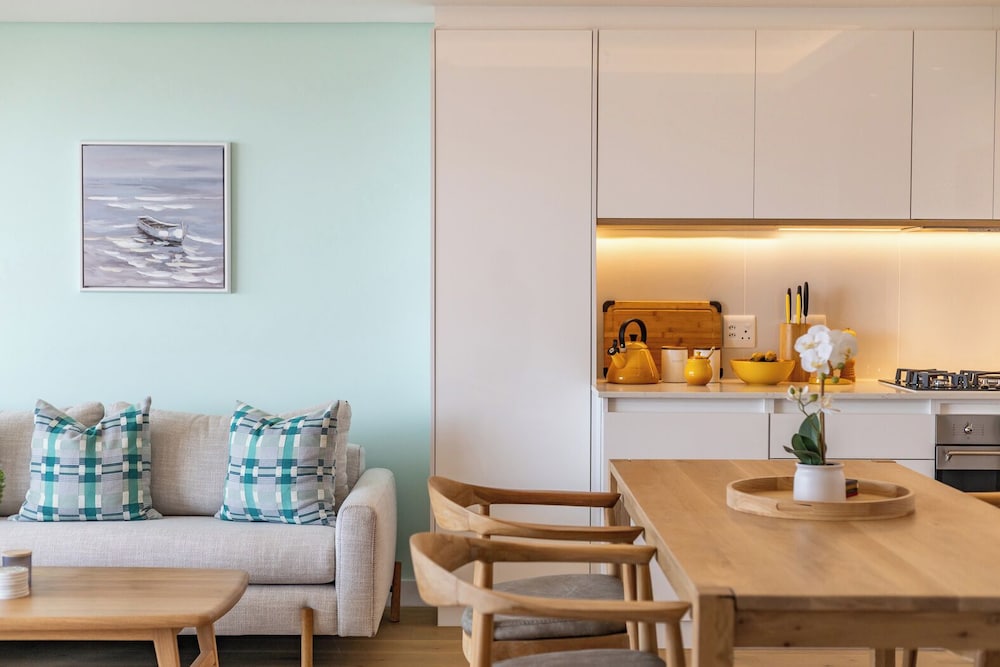 Apartment, 3 Bedrooms - Photo 19