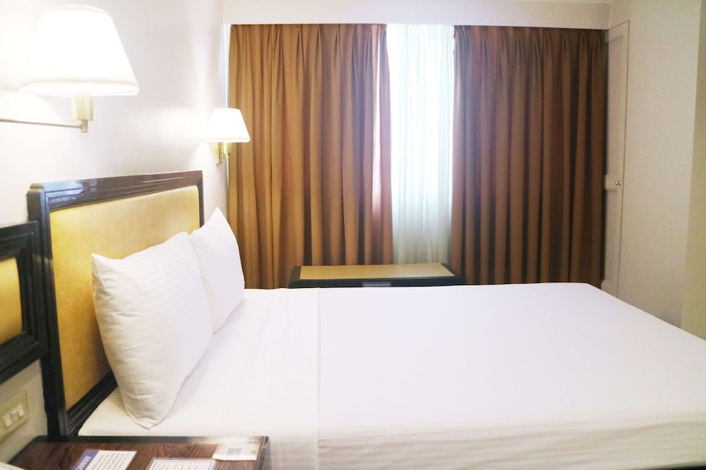 Regular Room (1 Bed) - Photo 6