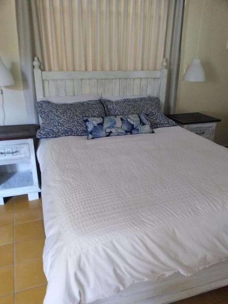 One Bedroom Apartment (Olas) photo 1