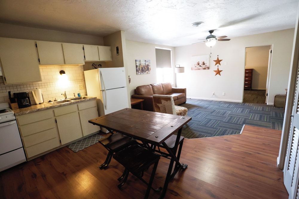 Standard Suite, 1 Bedroom photo 1