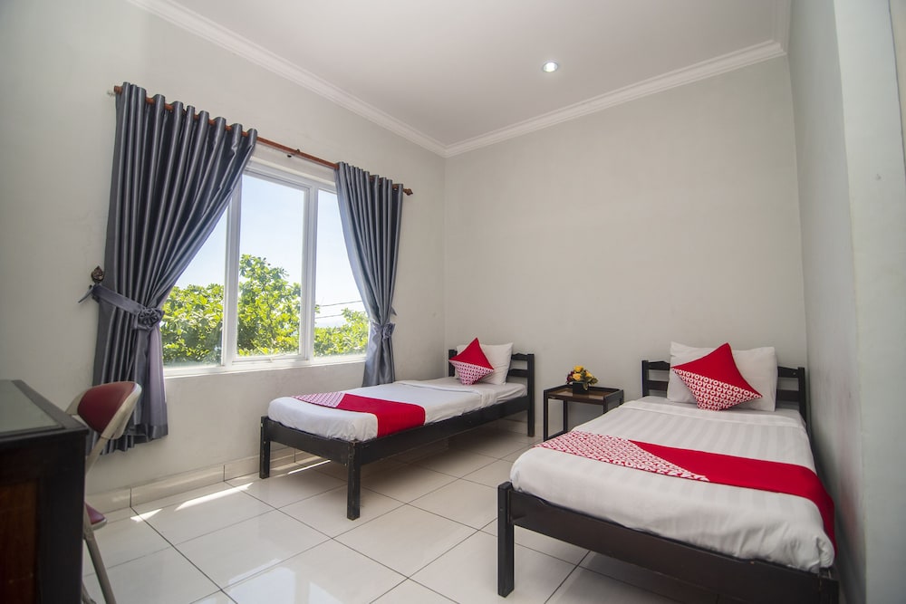 Deluxe Twin Room photo 1