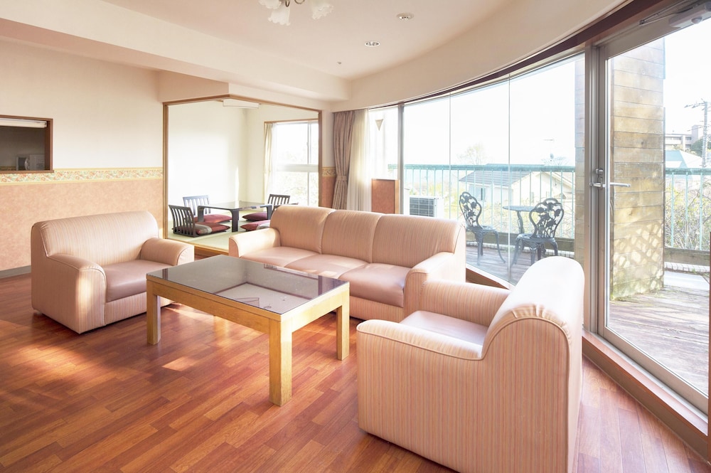 Premium Japanese-Western-Style Room(Non-smoking) photo 3
