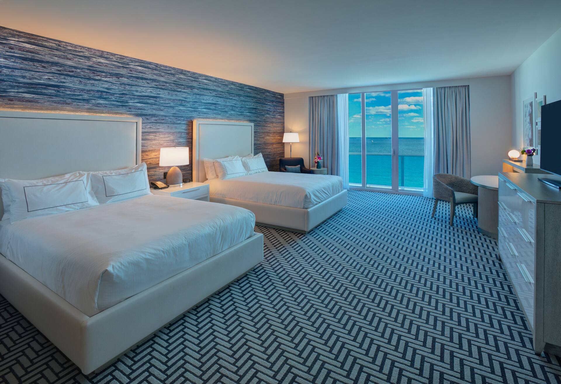 2 Queens Balcony Oceanfront