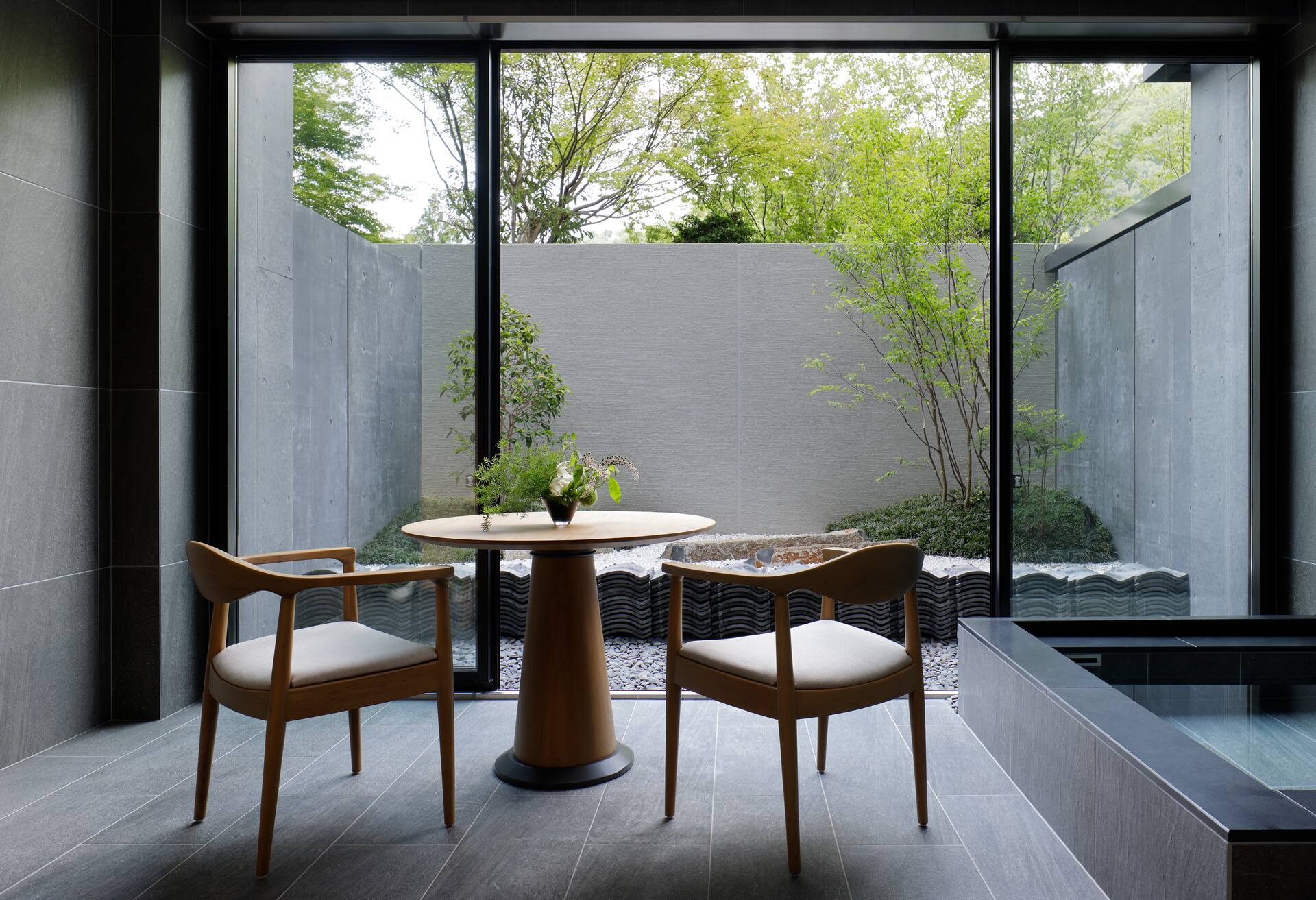 Onsen Garden Room King