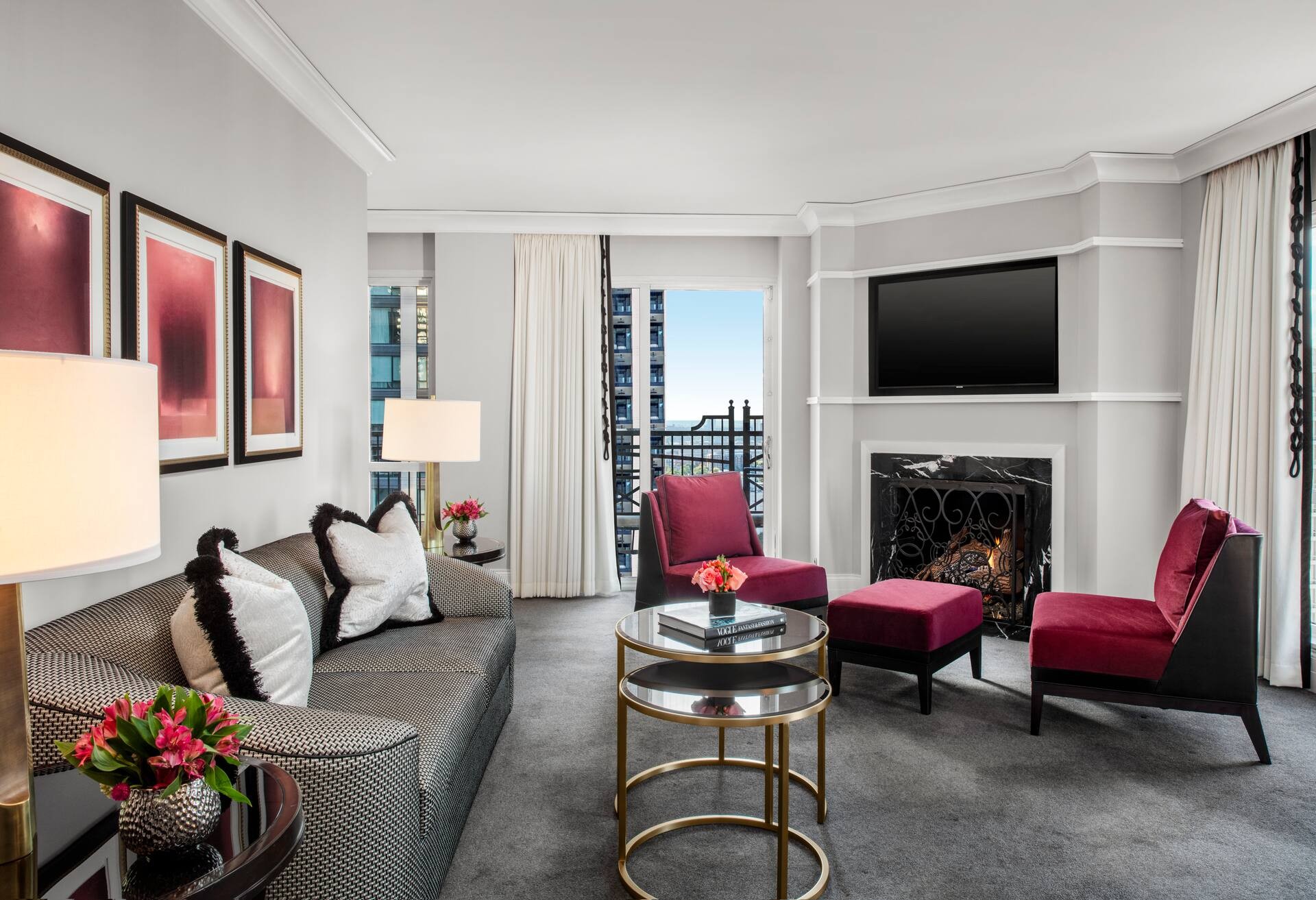 Gold Coast Terrace Suite King Bed thumbnail 5