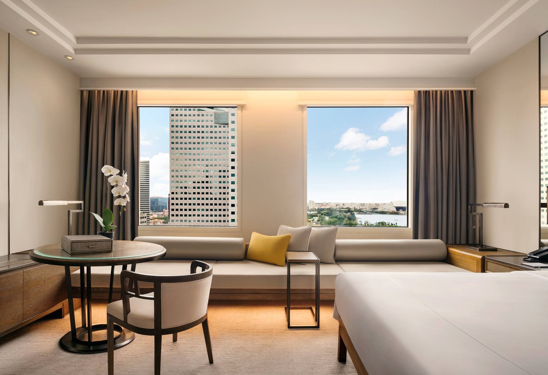 King Premium Room thumbnail 6