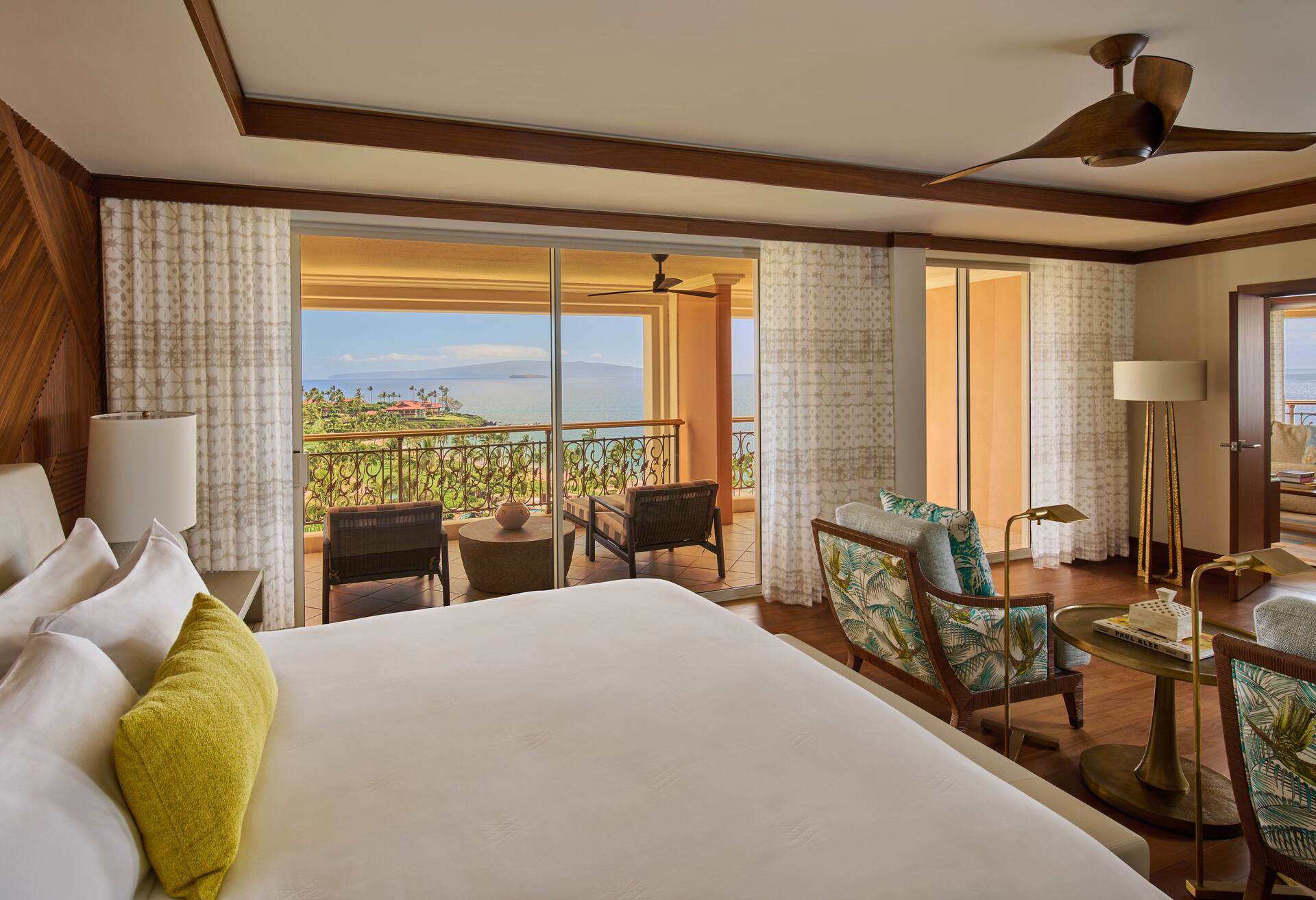 Grand Napua Suite Two King Bed Bedrooms thumbnail 6