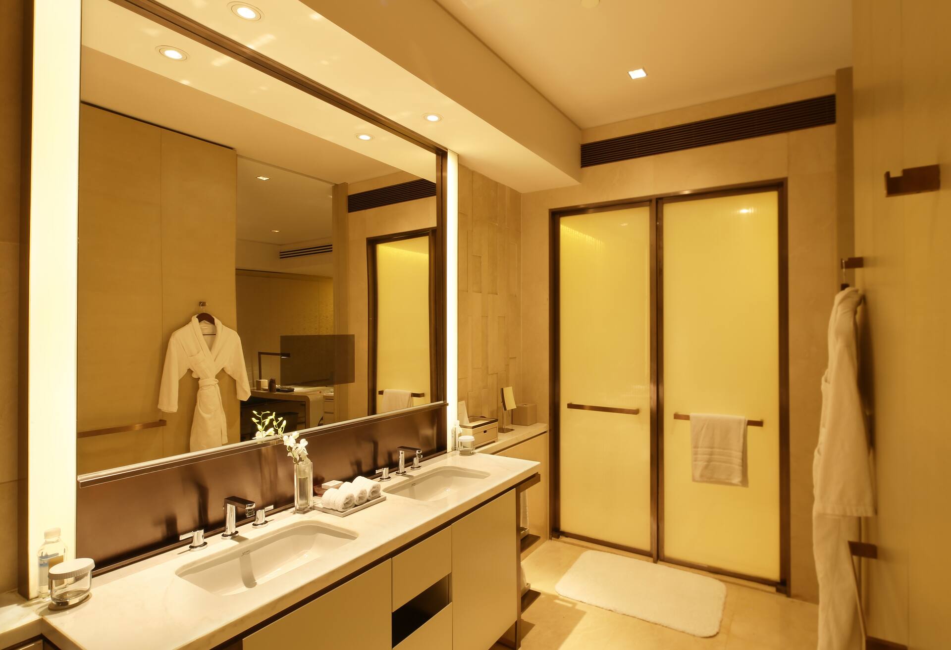 2 Single Beds Deluxe Room