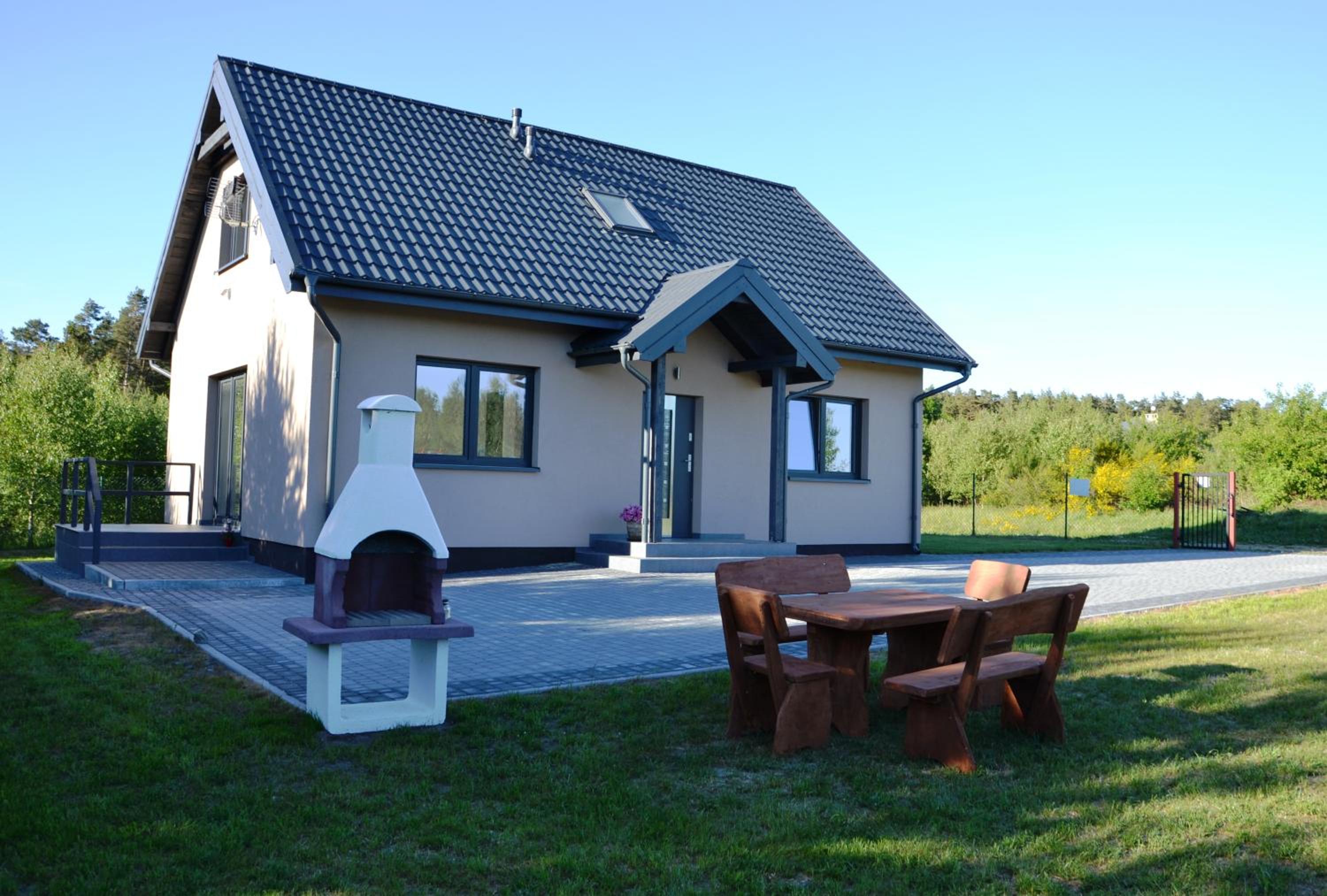 Three-Bedroom House photo 1