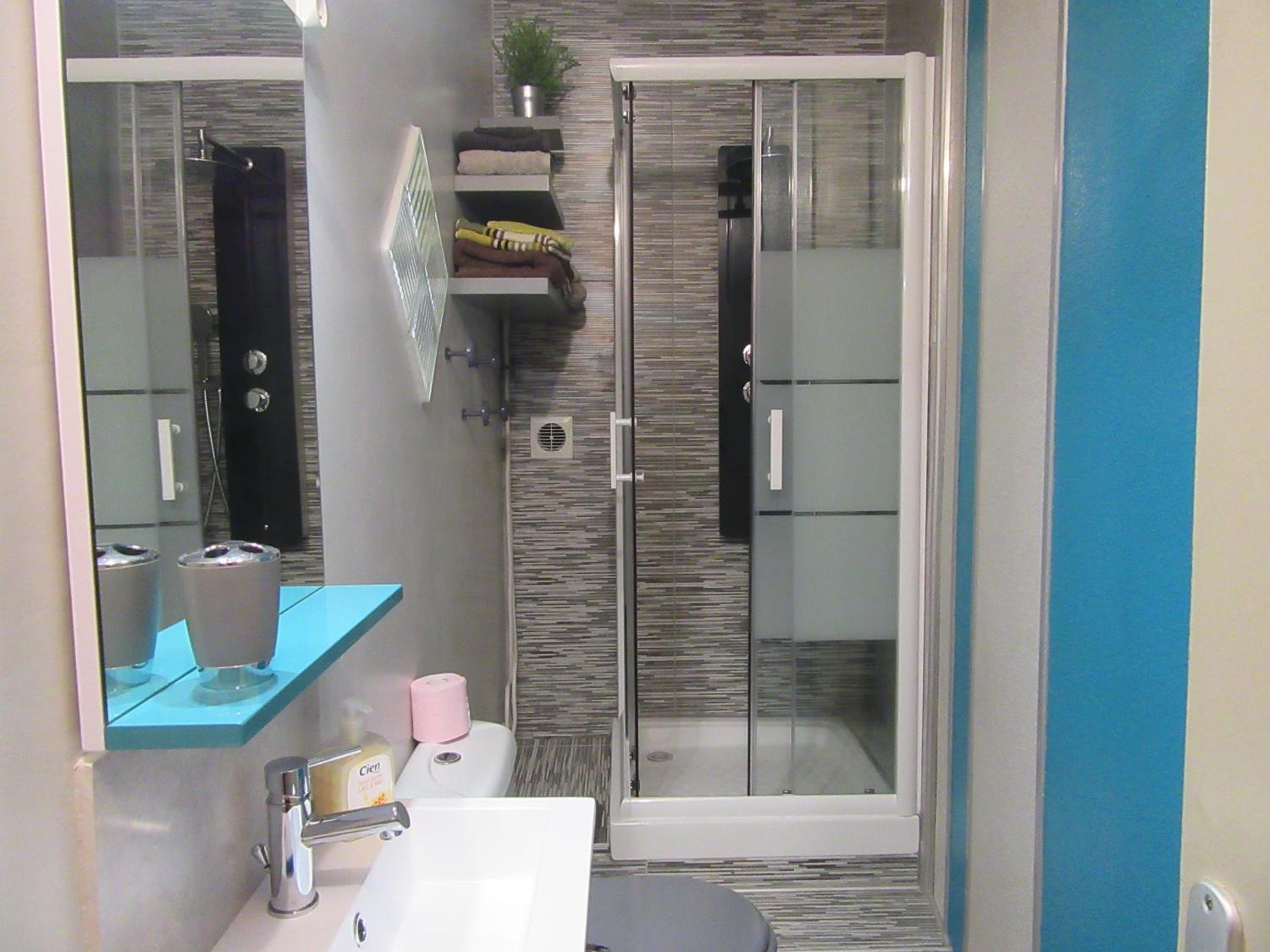 Studio Apartment photo 3