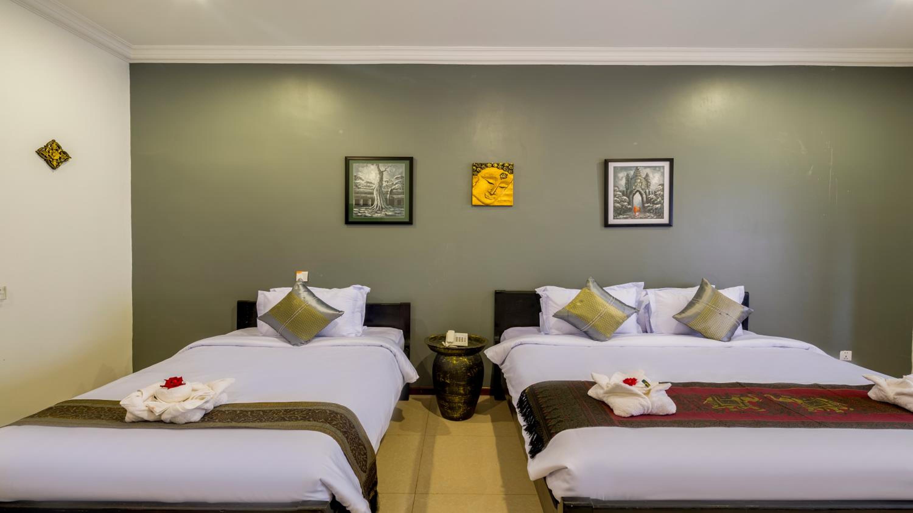 Deluxe Triple Room - Free Pickup