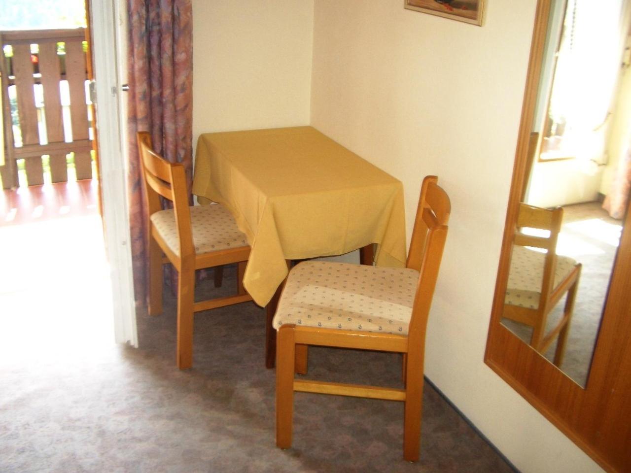 Single Room photo 1