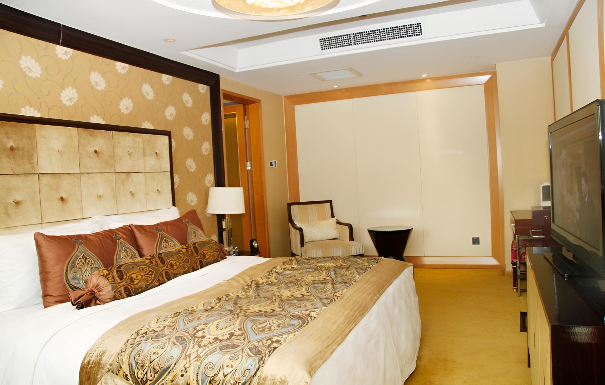 Business King Room