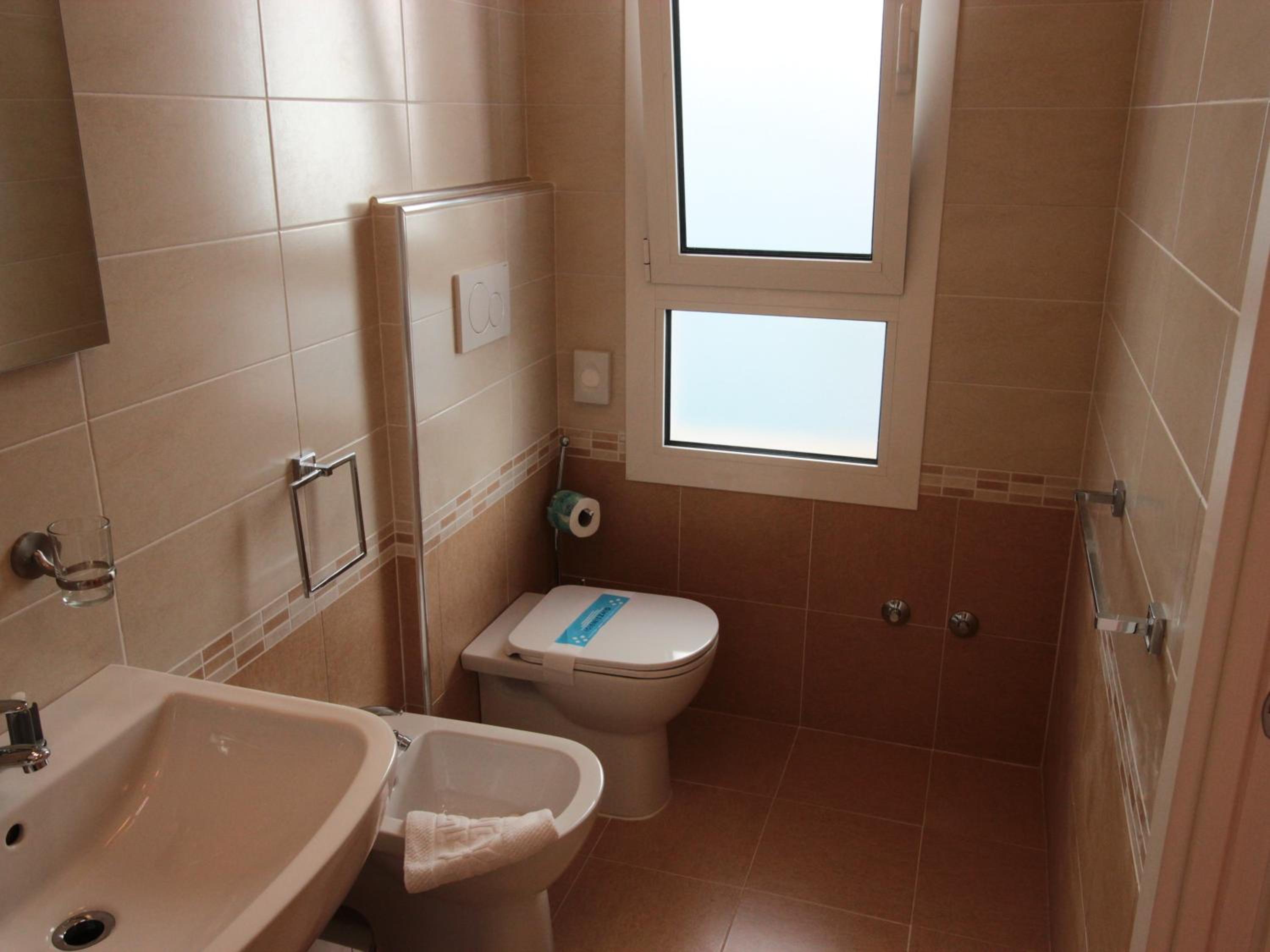 Single Room photo 2