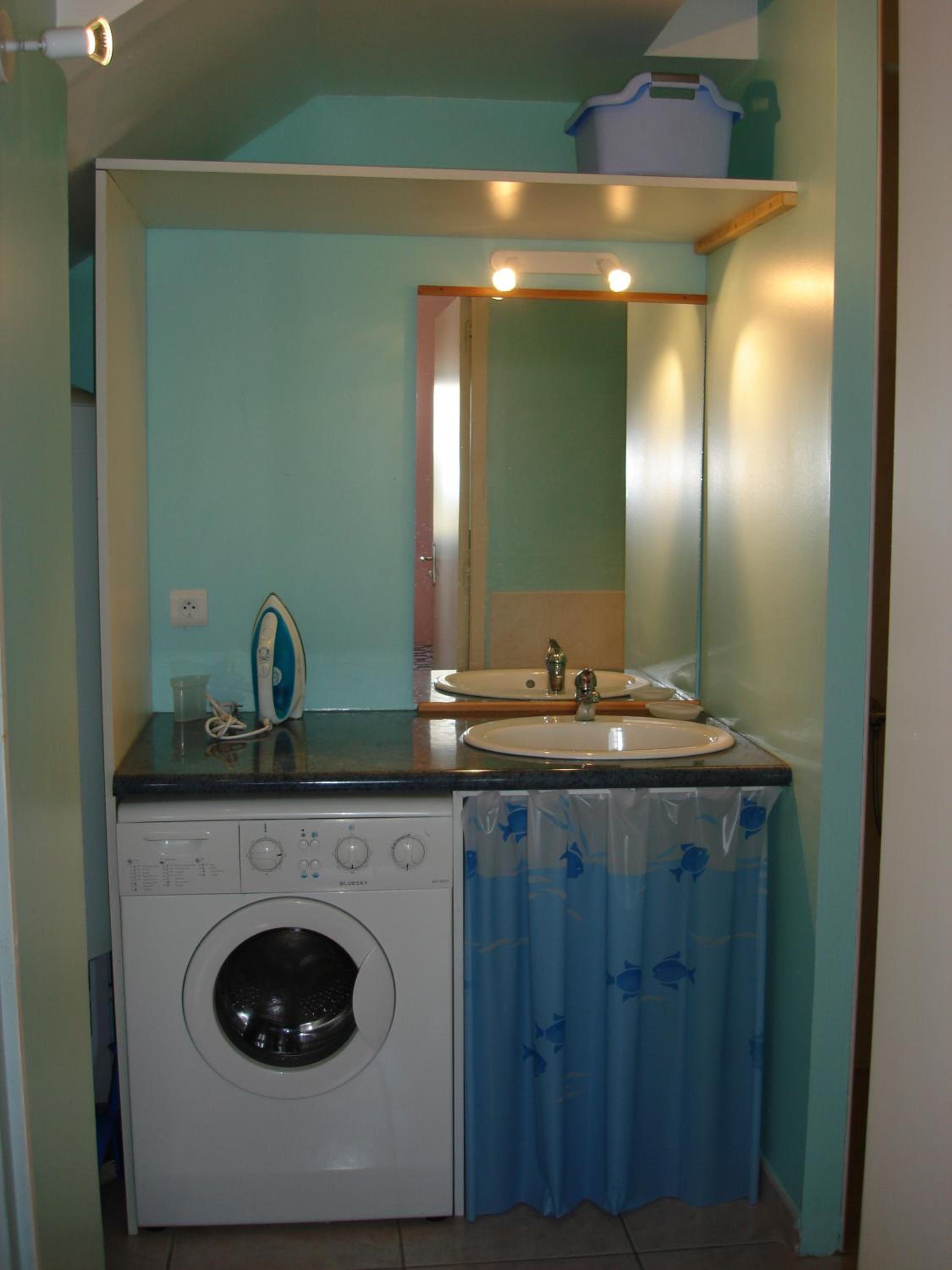 Studio Apartment photo 3