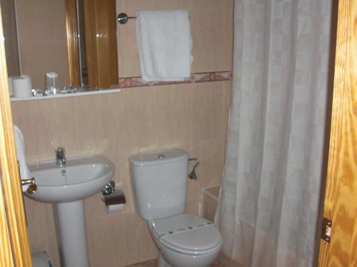 Double or Twin Room photo 1