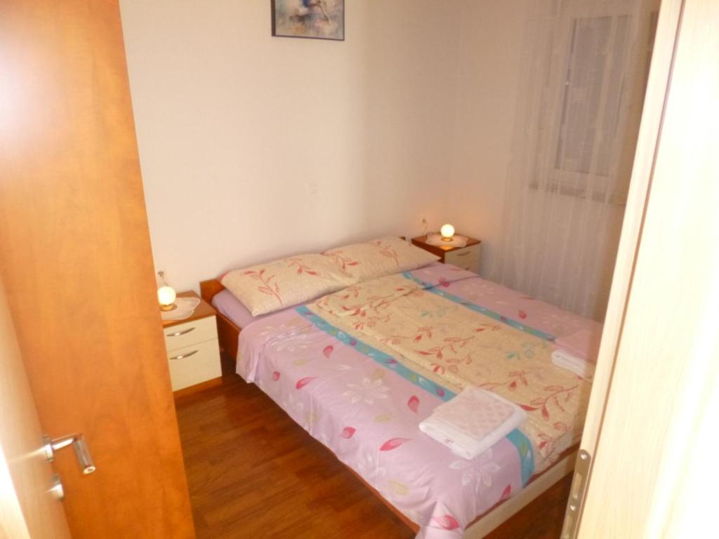 Apartment with Sea View - Photo 14