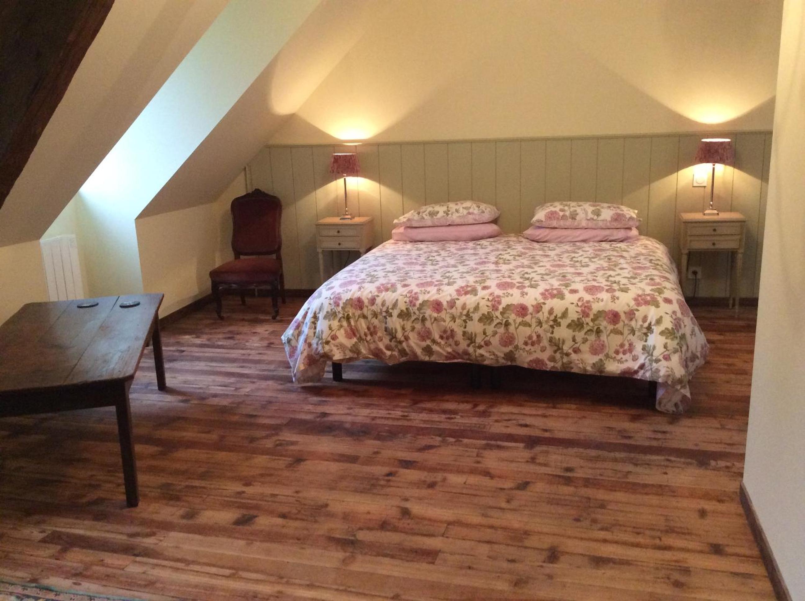 Deluxe Double or Twin Room - Photo 5