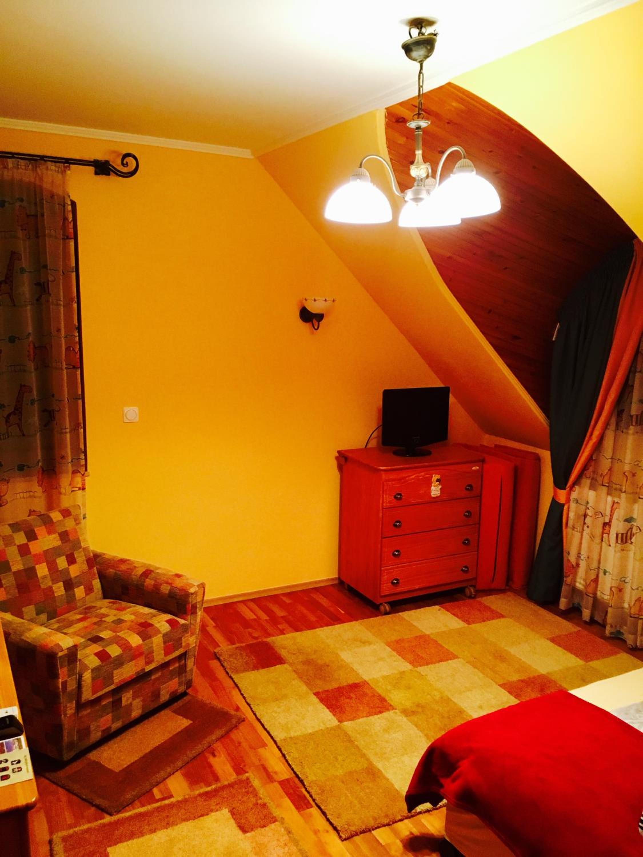 Double Room with Shared Bathroom photo 1