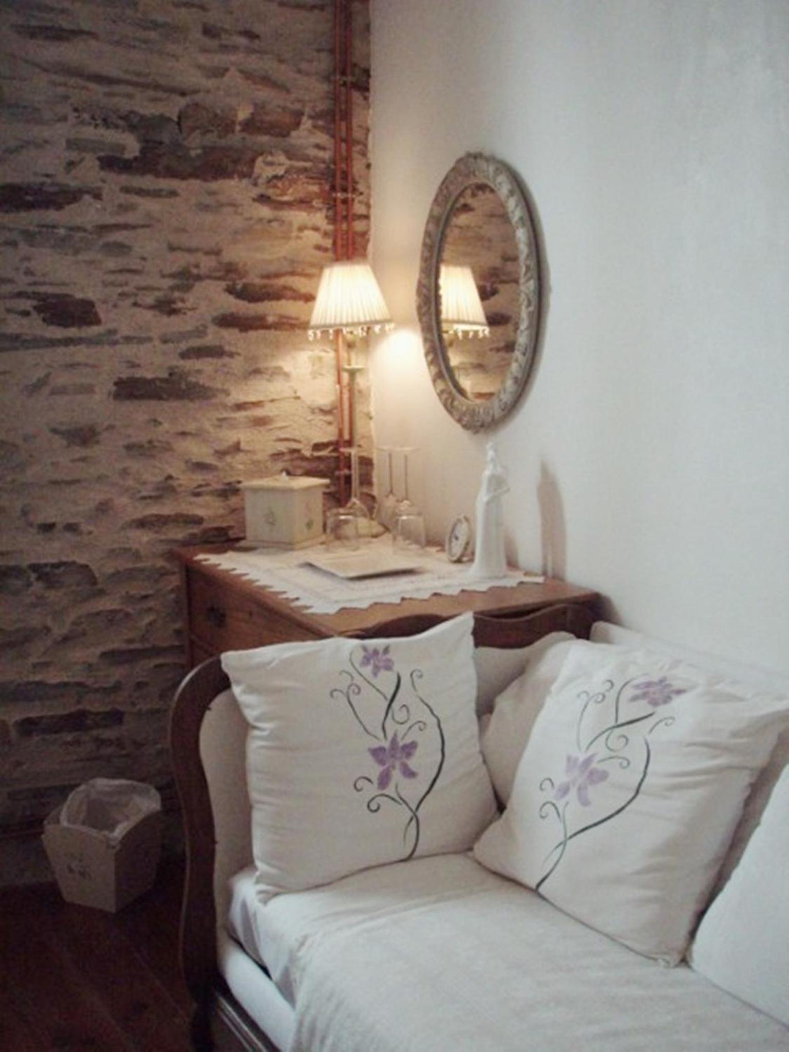 Double Room with Private External Bathroom photo 3