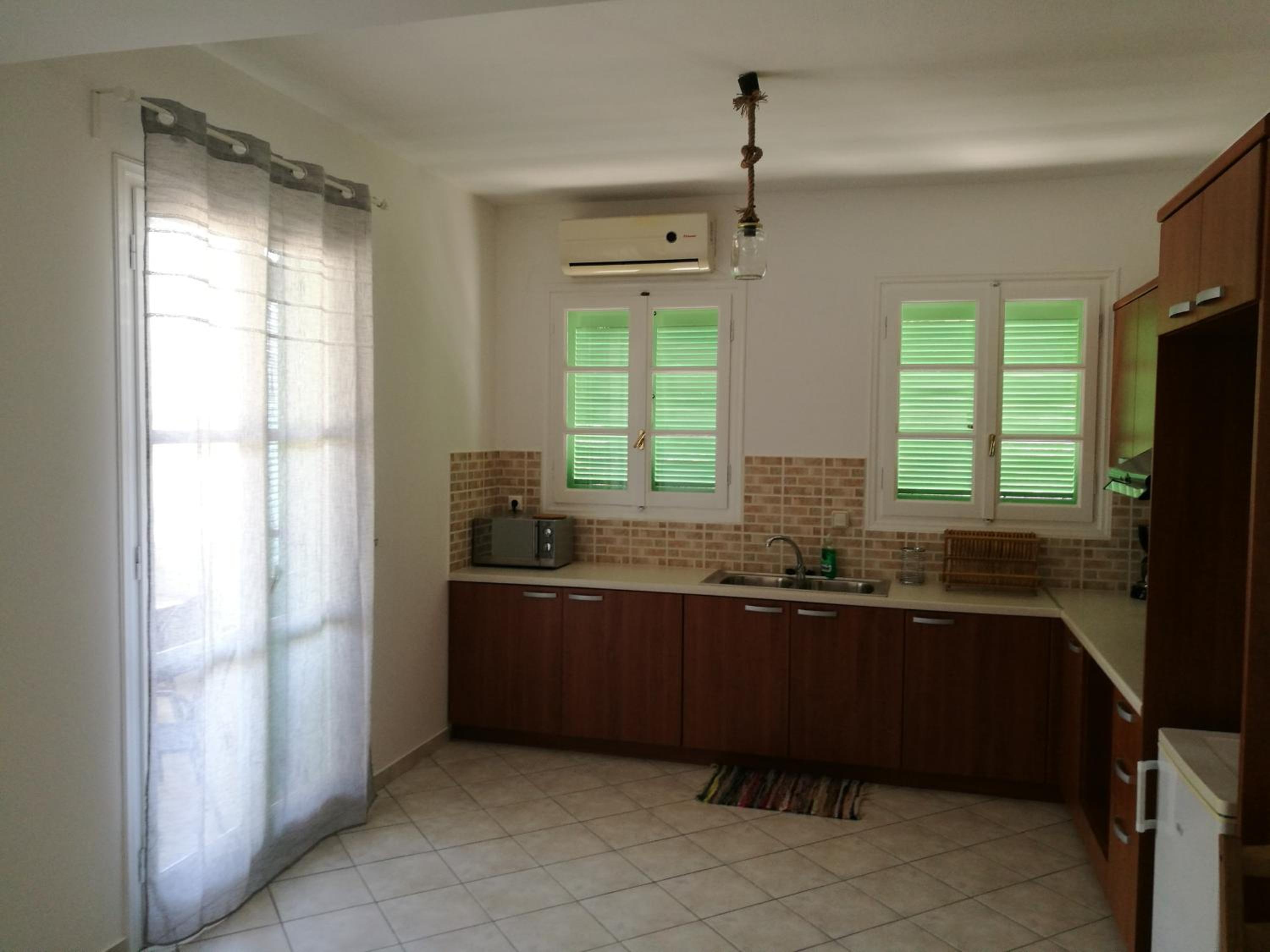 Two-Bedroom Apartment - Photo 16