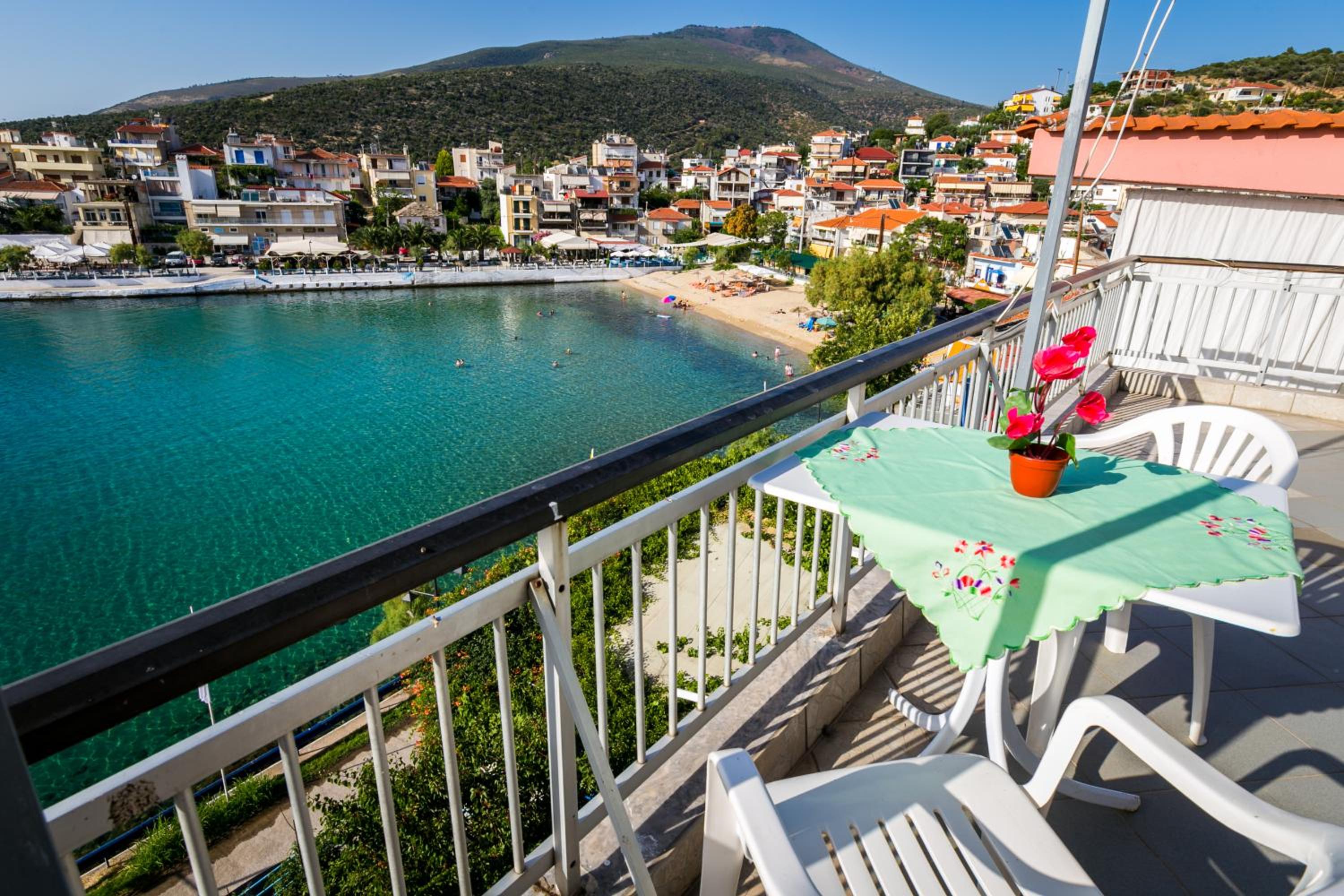 Studio Apartment with Sea View