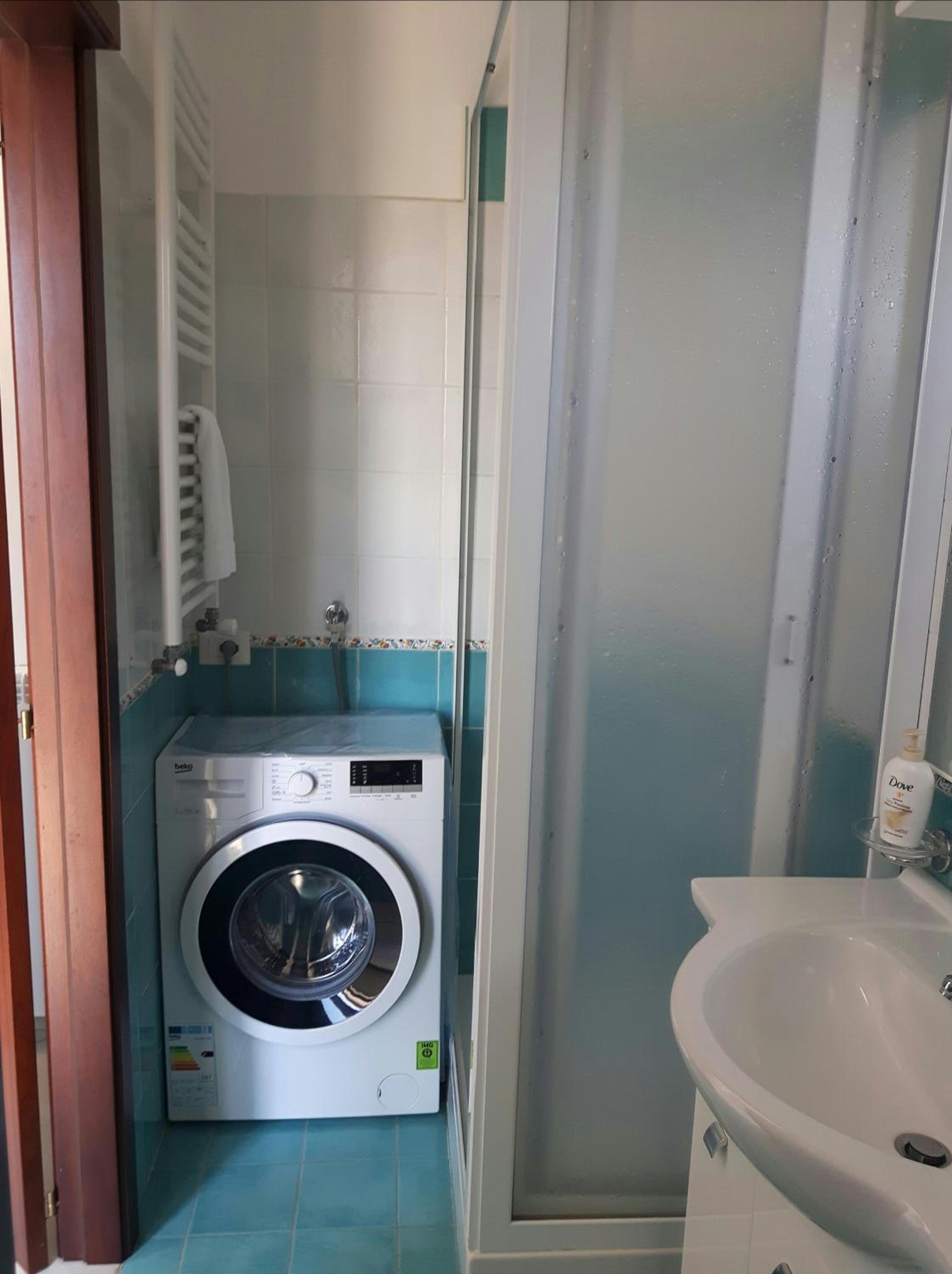 Apartment with Mountain View