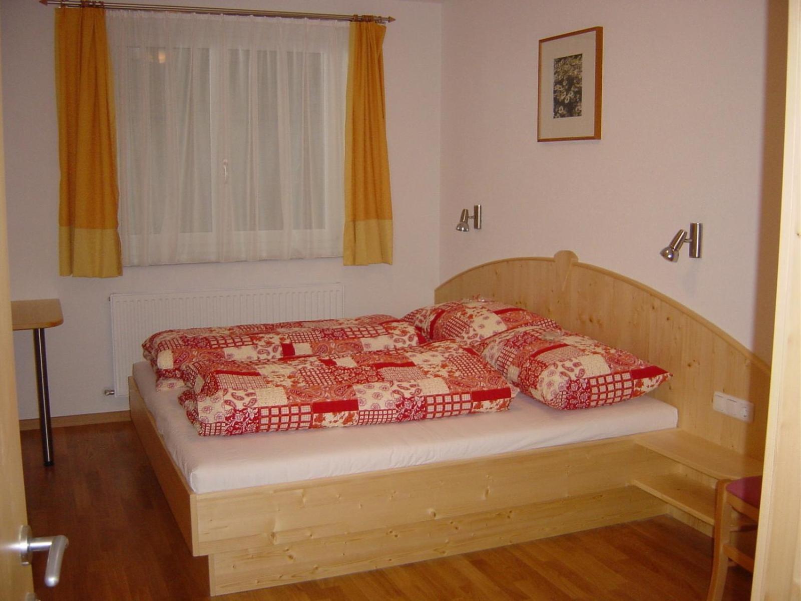 One-Bedroom Apartment (4 Adults)