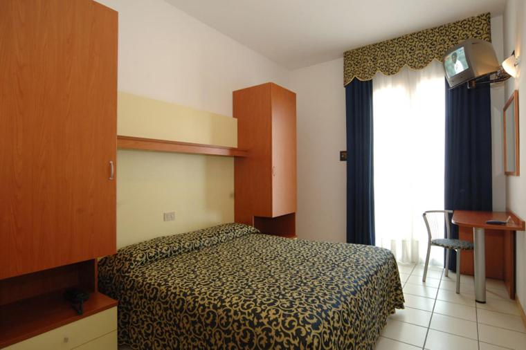 Triple Room - Photo 4