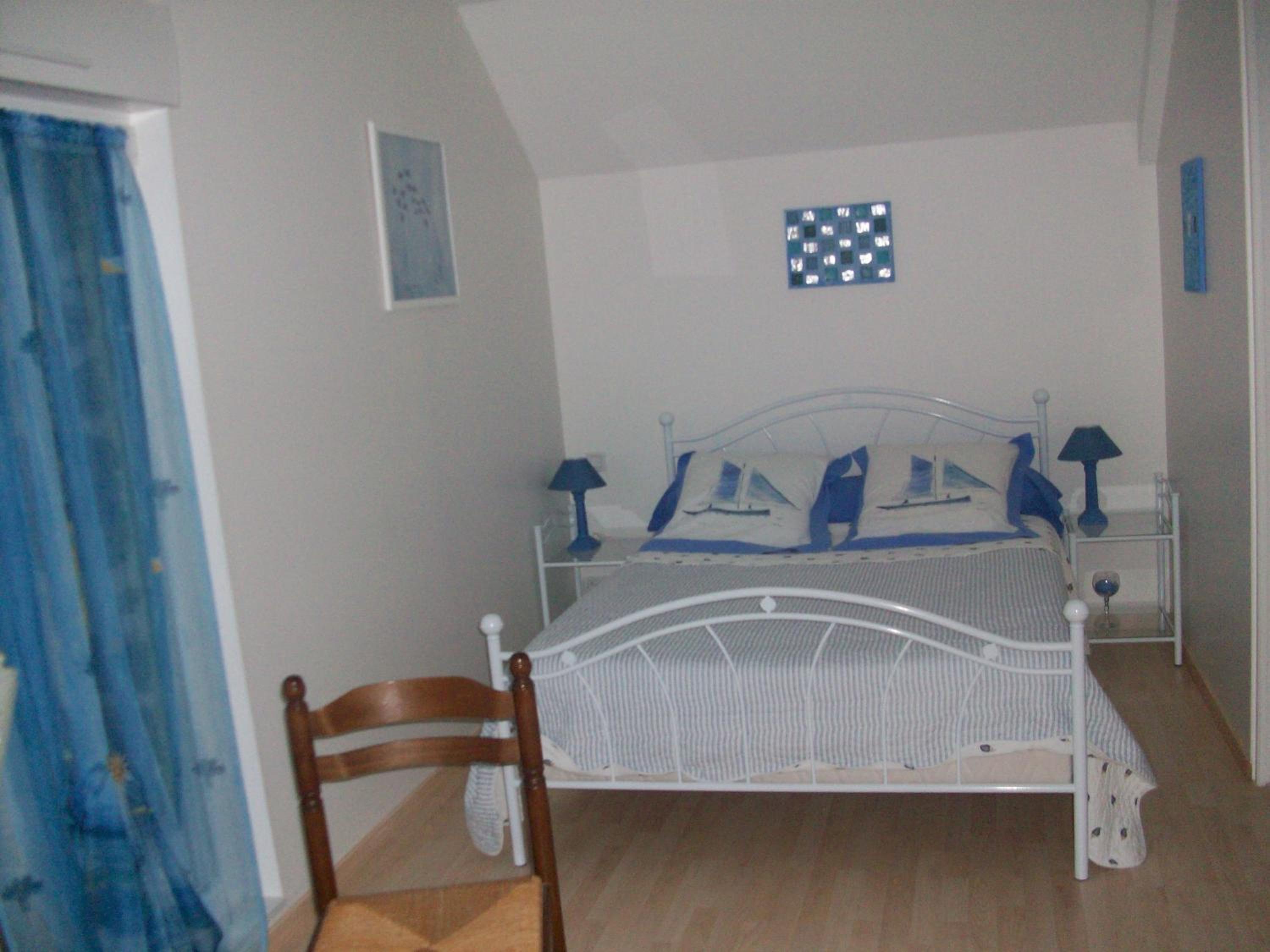 Double Room - Photo 3