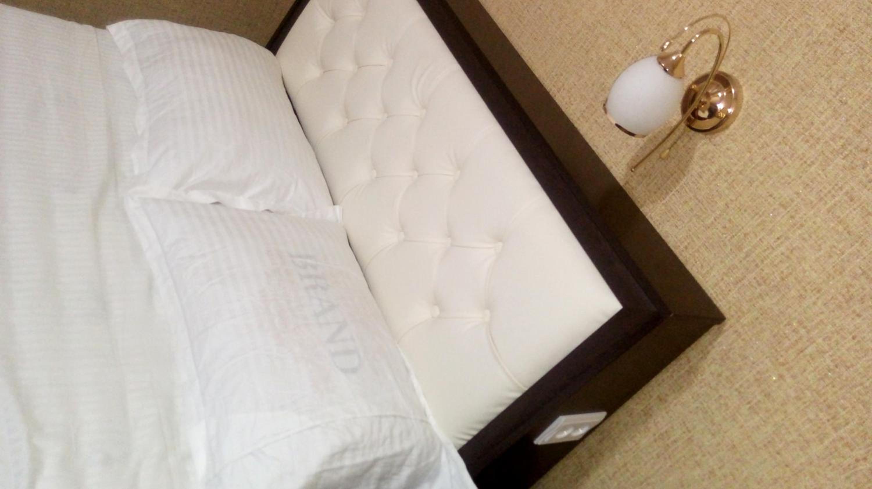 Standard King Room photo 2
