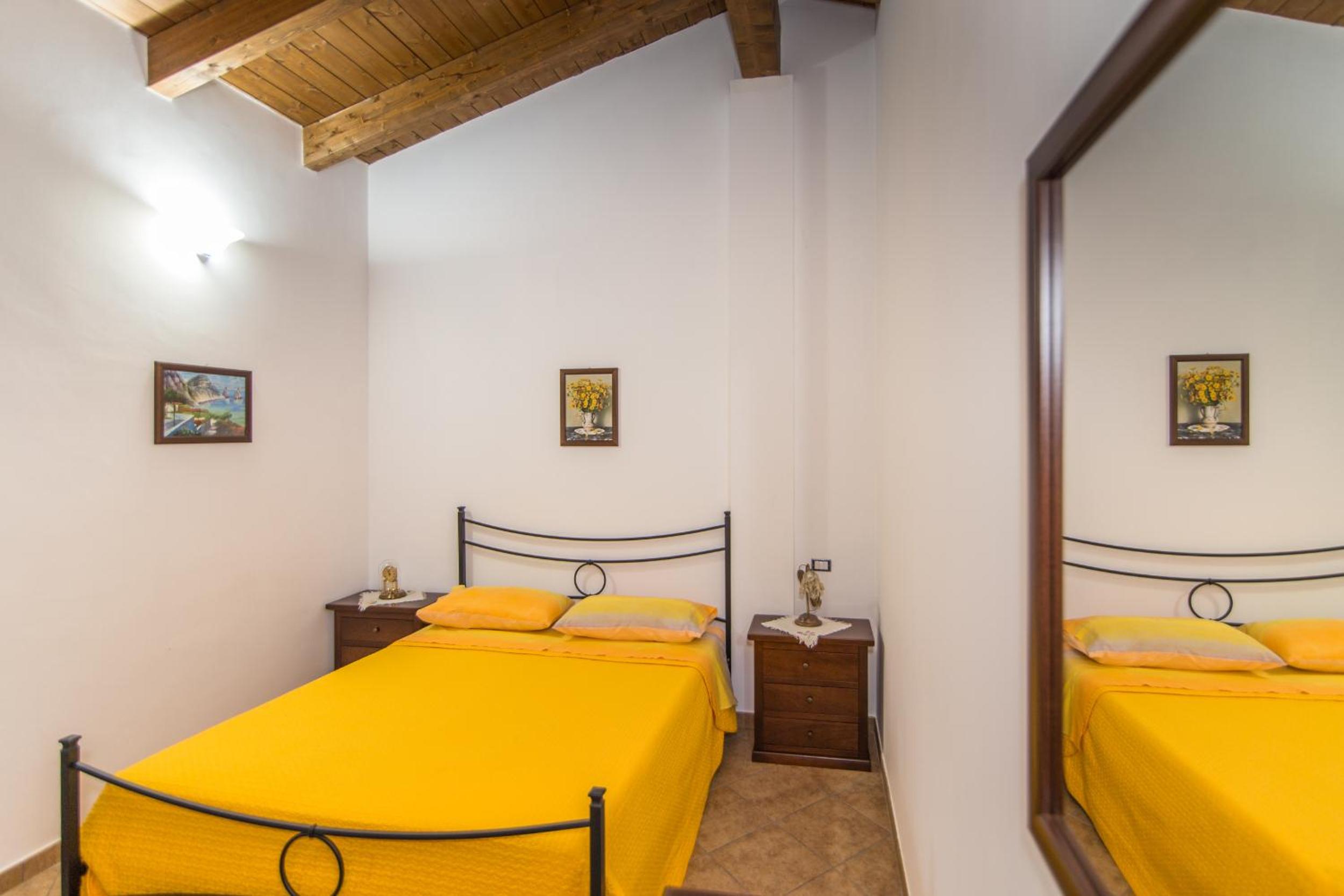 One-Bedroom Apartment - Photo 30
